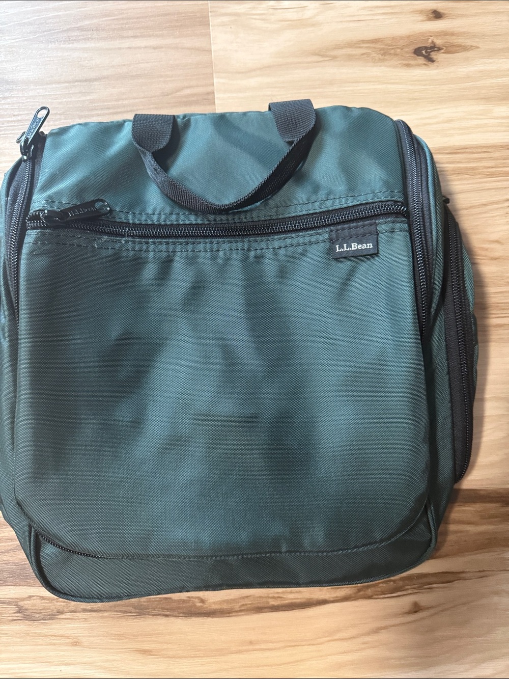 L.L. Bean Men’s Forest Green Toiletry Bag